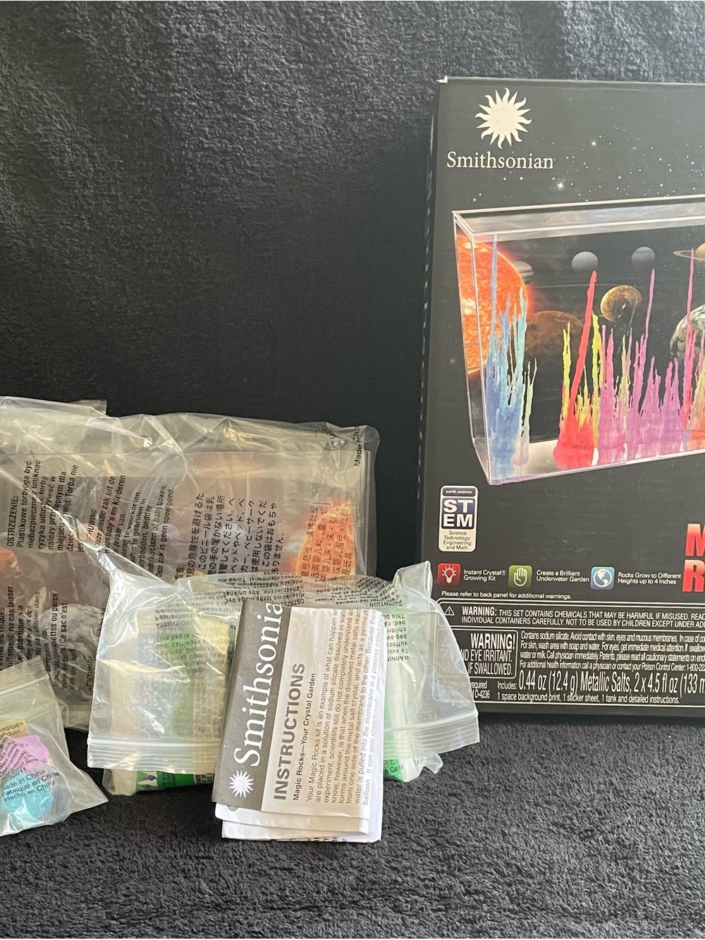 New Smithsonian Magic Rocks Crystal Growing Kit - Picture 5 of 6